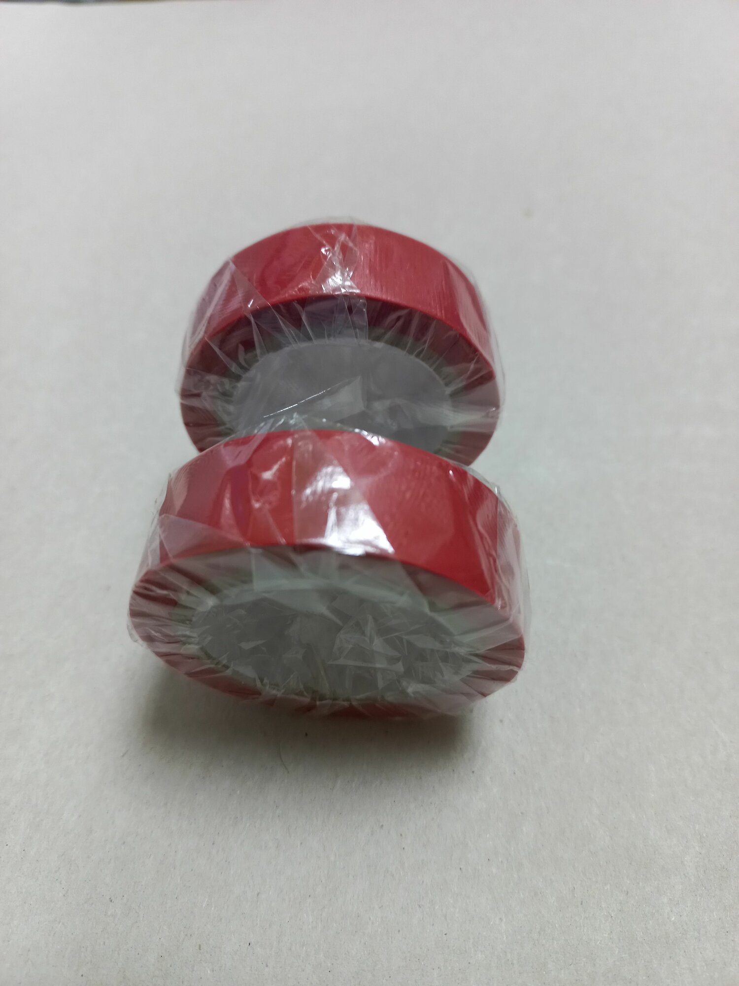 Изолента красная, сверхлипкая, прочная, 18мм, 10м, 2шт.