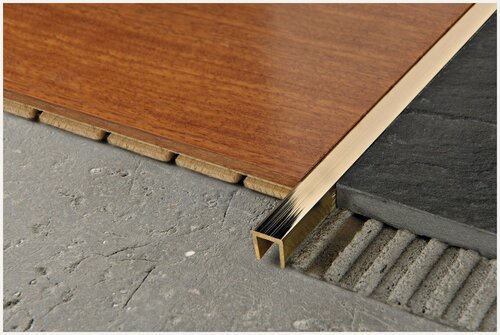 Изображение товара PROCANAL - Латунный П-образный профиль 10х10х10 мм полированный 2.7м. PROGRESS PROFILES. PCLOL 10