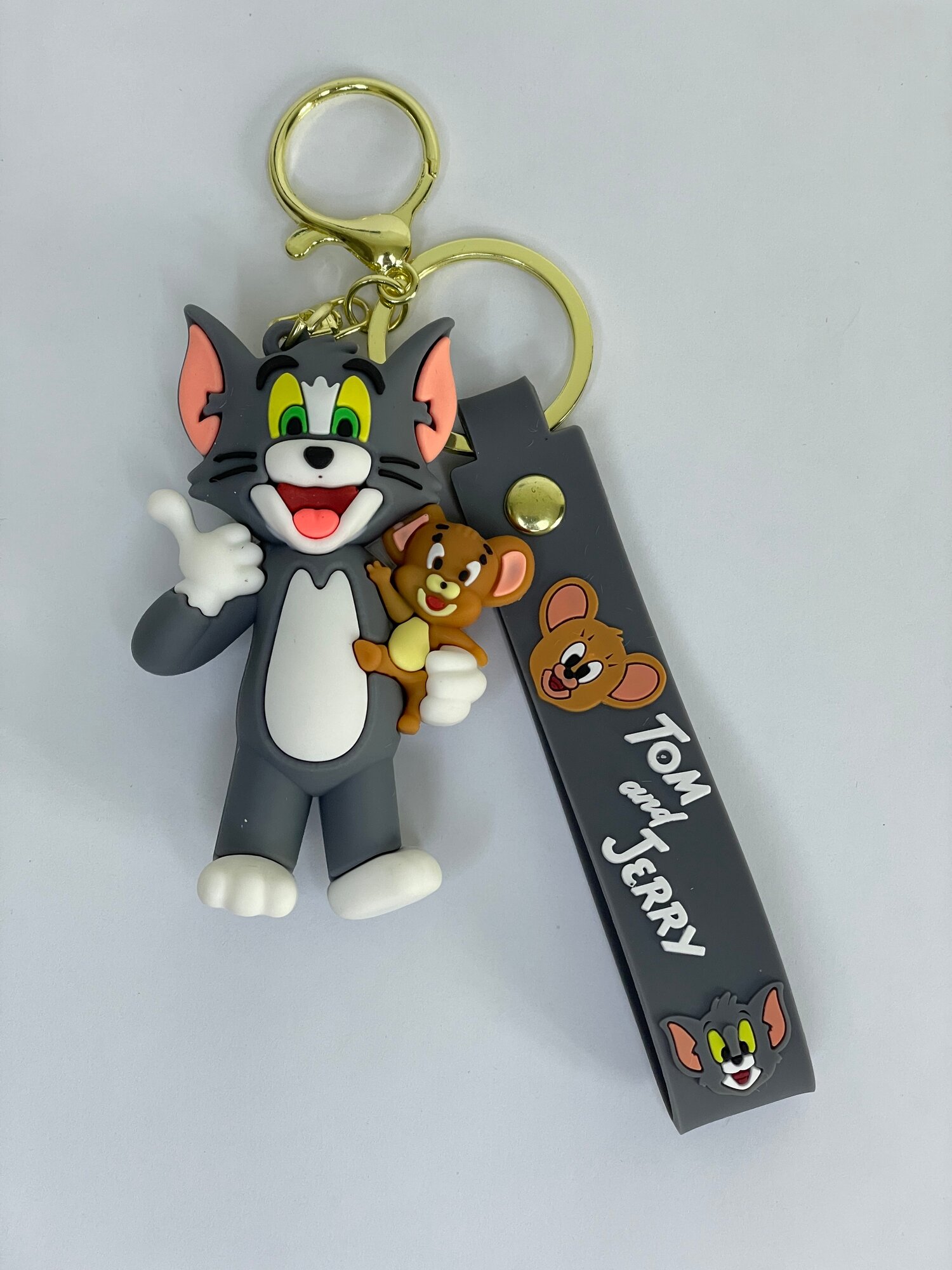 Брелок, серый, белый — фото 1