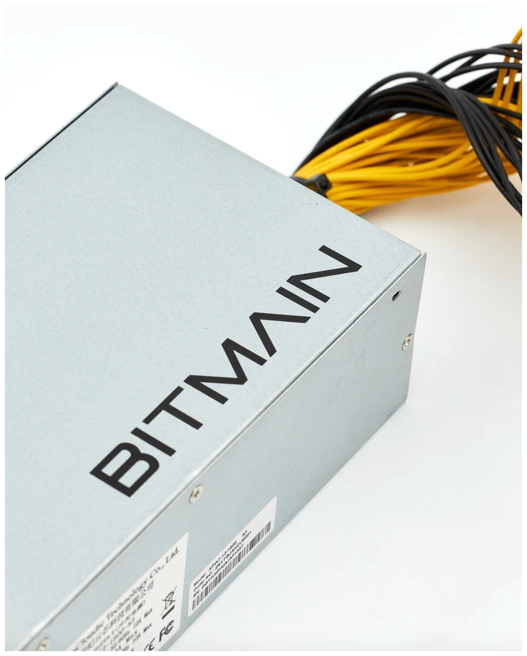 Блок питания Bitmain APW7 (1800ватт)