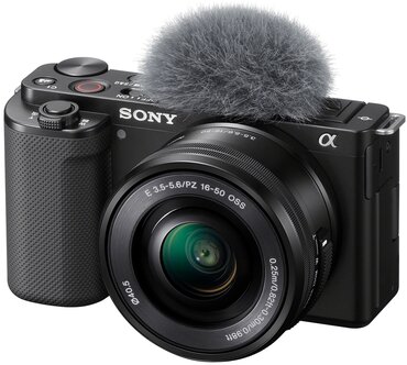 Фотоаппарат Sony ZV-E10 Kit E PZ 16-50mm F3.5-5.6 OSS, черный — купить в интернет-магазине по низкой цене на Яндекс Маркете