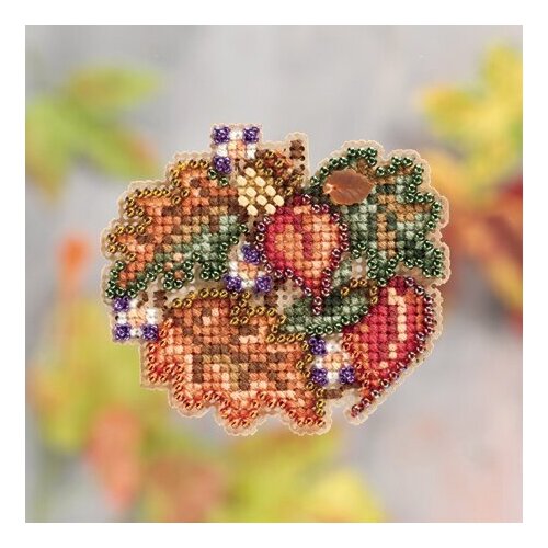 фото Набор для вышивания бисером осенние листья mill hill