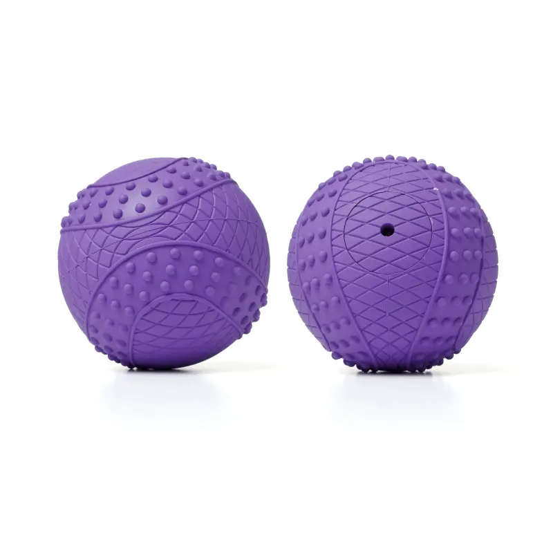 SkyRus Игрушка для собак резиновая "Мяч с пищалкой", фиолетовая, 6.2см
