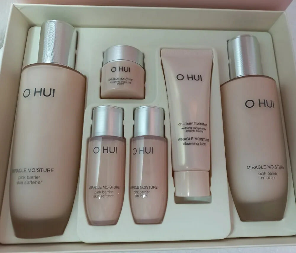 Набор люксовой косметики Miracle Moisture от O HUI