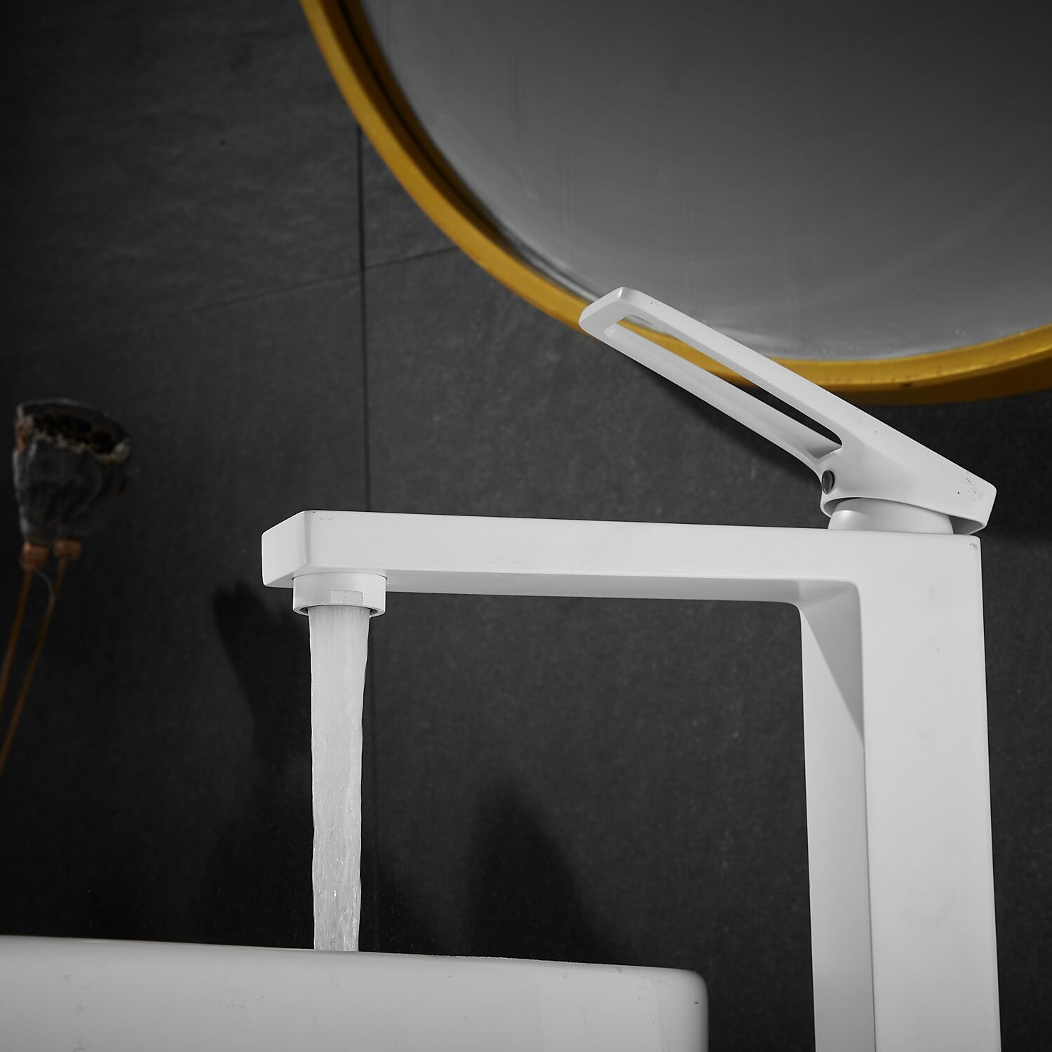 S6811C Смеситель для раковины чаши белый — фото 1