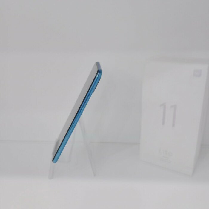 Смартфон Xiaomi Mi 11 Lite 8/128 Синий — фото 1