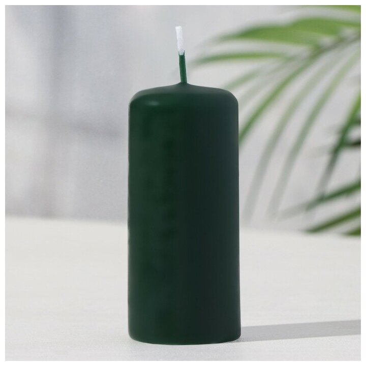 Свеча - цилиндр 4х9 см 11 ч 90 г темно-зеленая