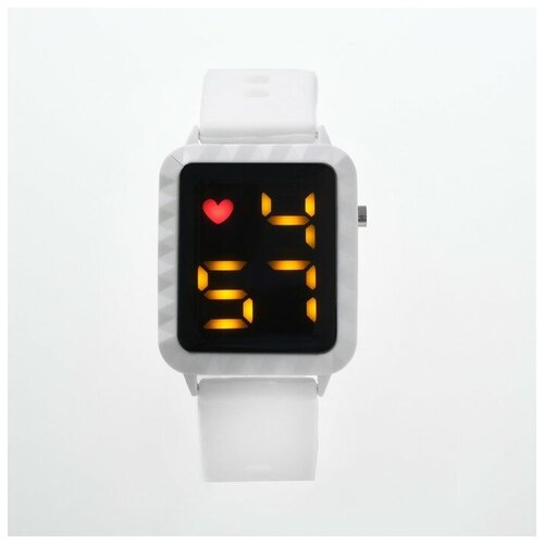 фото --- часы наручные электронные детские, белые