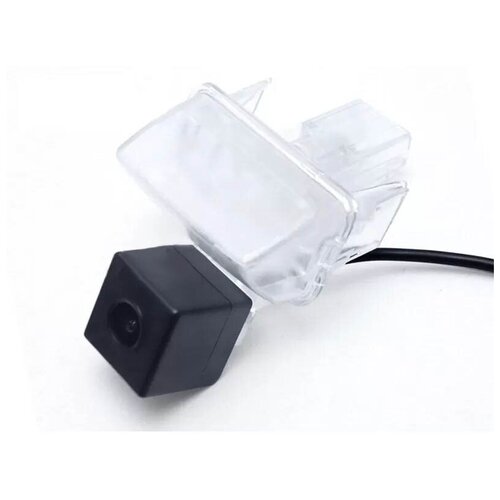 Камера заднего вида Toyota Corolla 2014-2018 199000₽