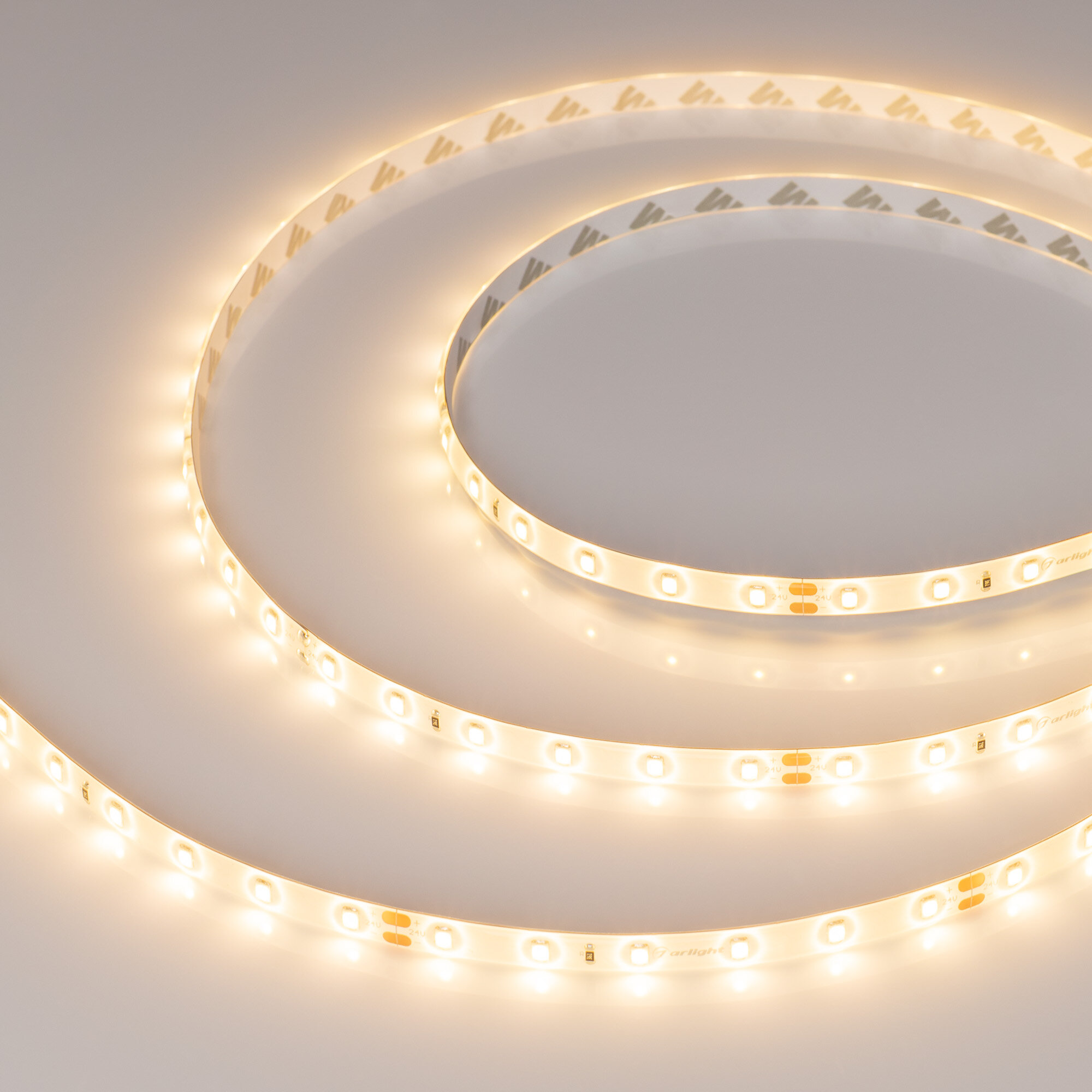 055407 Светодиодная лента Arlight герметичная RTW-SE-A60-8mm 24V Warm2700 (4.8 W/m IP65 2835 5m) (Arlight -)