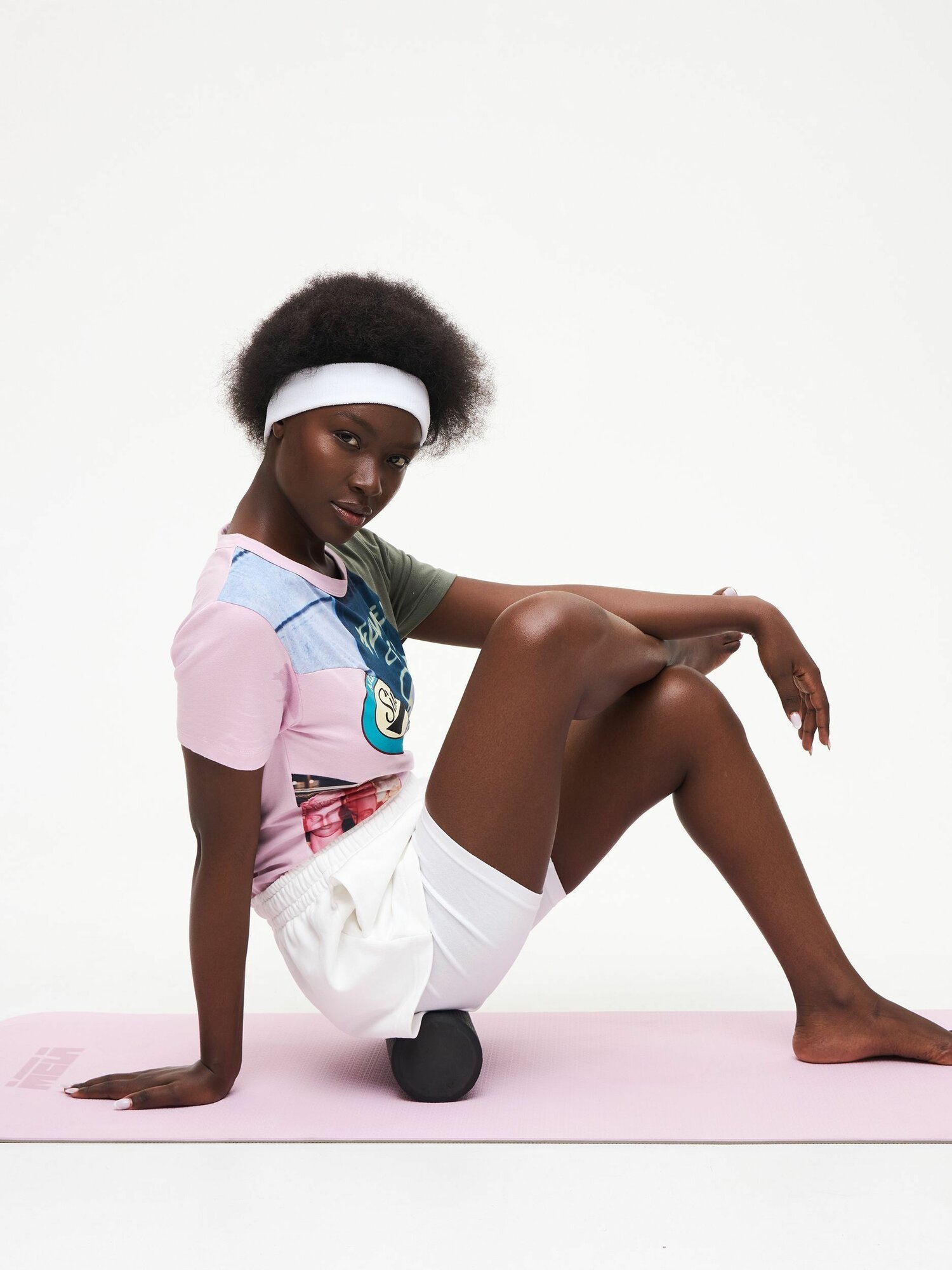 Нескользящий коврик для занятий спортом, йогой и фитнесом — фото 1