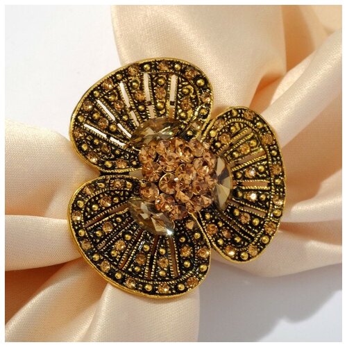 Наушники на открытке Qveen модель VBT 12 28500₽