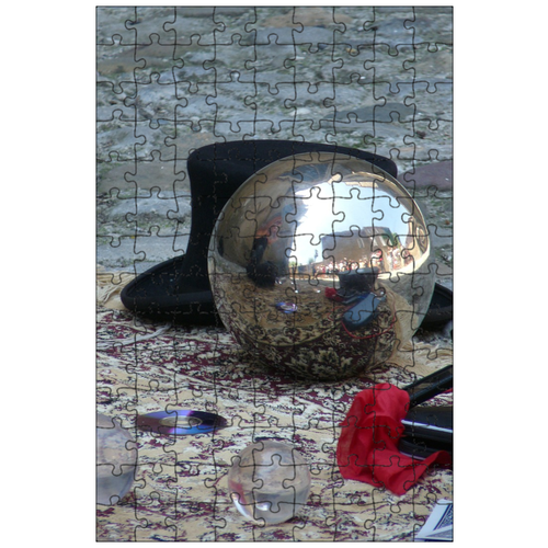 фото Магнитный пазл 27x18см."металлический шар подошел, шляпа, хозяин цирка аттракциона" на холодильник lotsprints