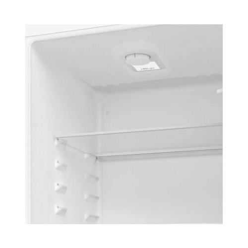 Холодильник Indesit IBH 18 2-хкамерн белый 7189000₽