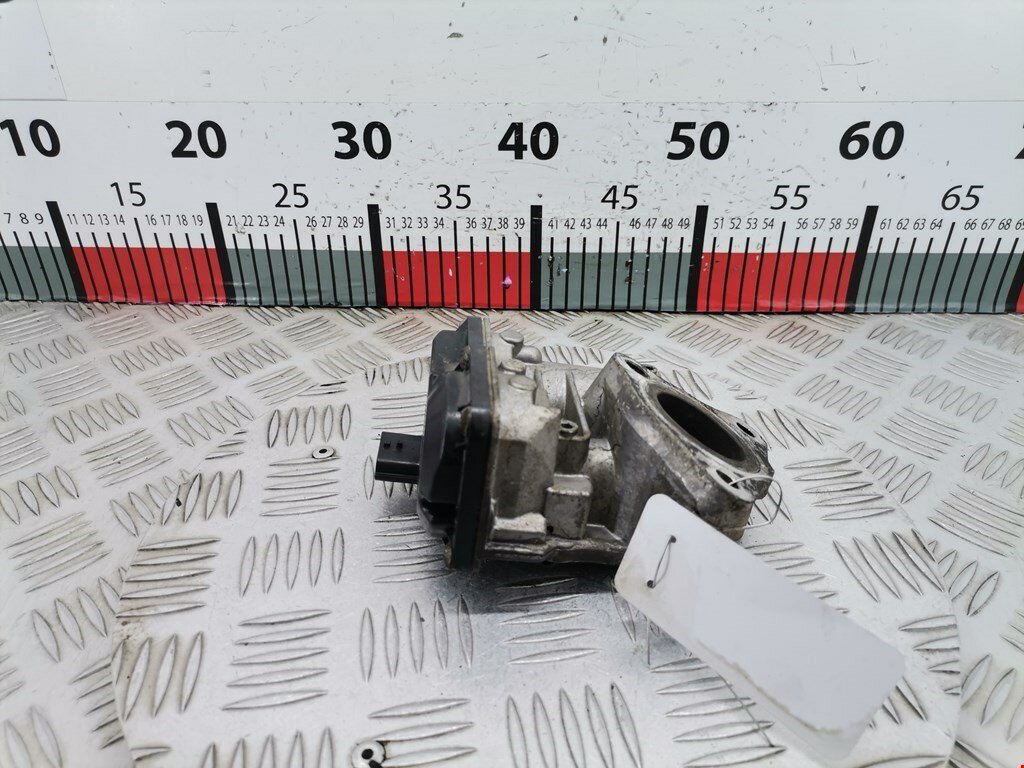 Заслонка дроссельная Renault Megane 3 147104647R арт. 1888147