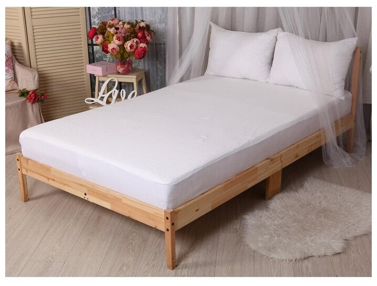 Наматрасник непромокаемый Практичныйнатяж. мембрана, хл.52%, п/э 48%