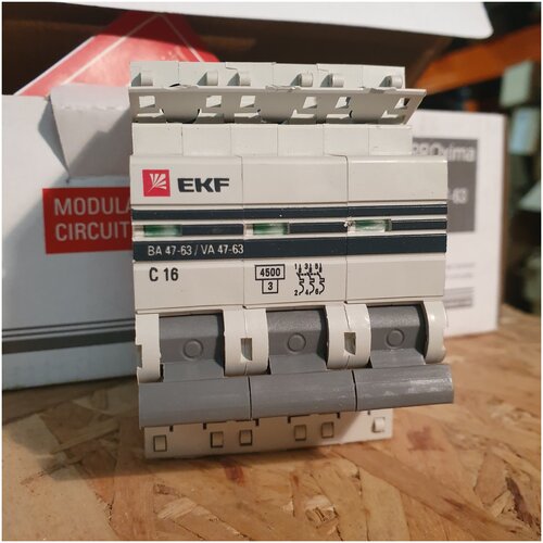 Выключатель автоматический ВА47-63 16А 3п трехполюсный C 4,5кА тип AC (перемен.) mcb4763-3-16C-pro EKF