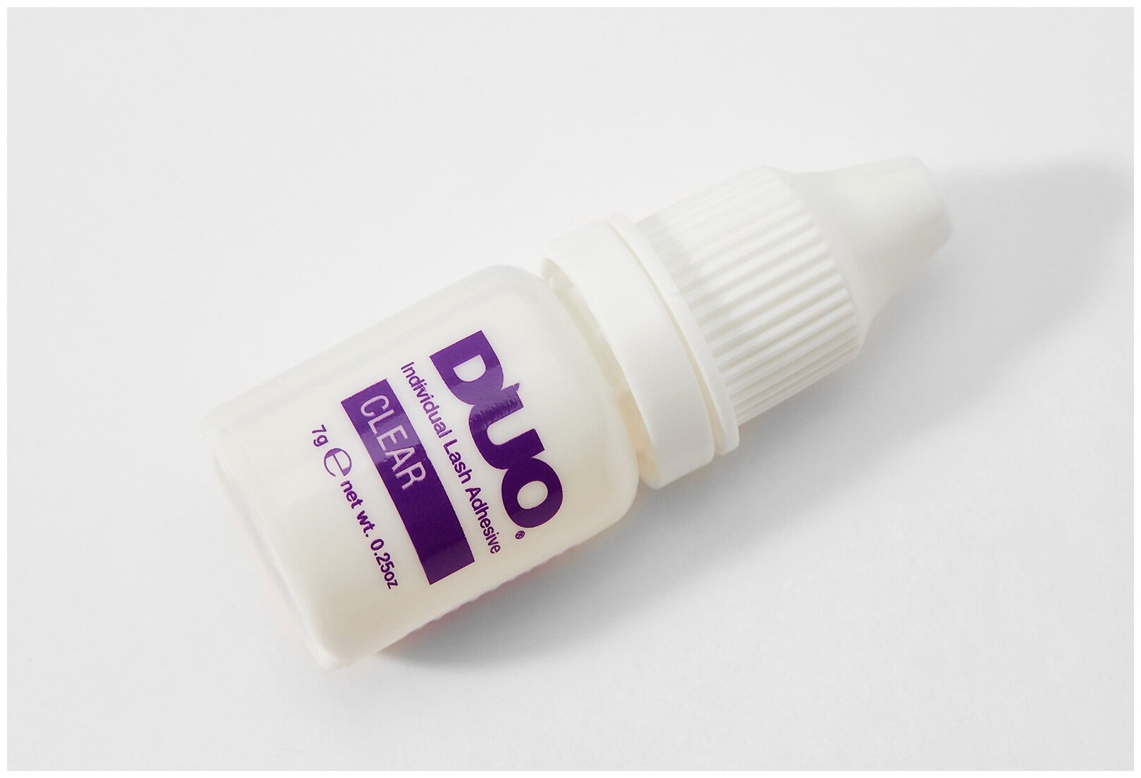 DUO Клей для пучков прозрачный / Duo Individual Lash Adhesive Clear 7 г - фото №9