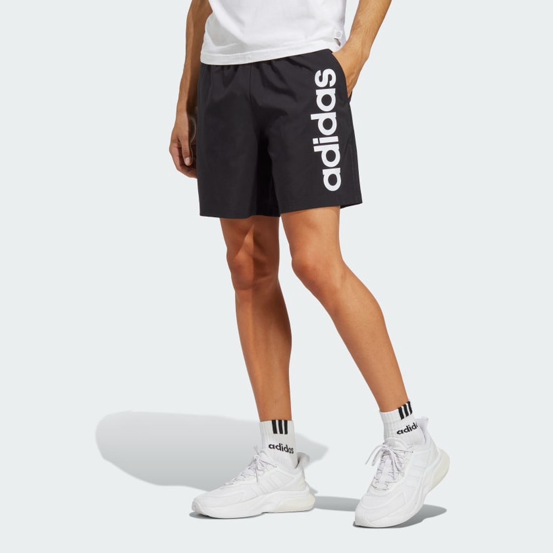 Шорты adidas chelsea linear