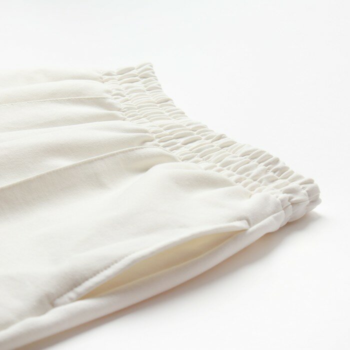 Комплект (футболка, шорты) женский MINAKU: SPORTY & STYLISH цвет экрю, р-р 46 - фотография № 9