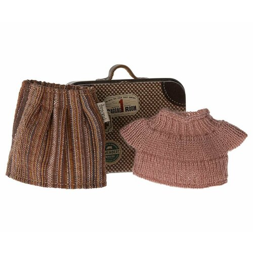 Комплект одежды для мышки Maileg мамыбабушки в чемодане 3290₽