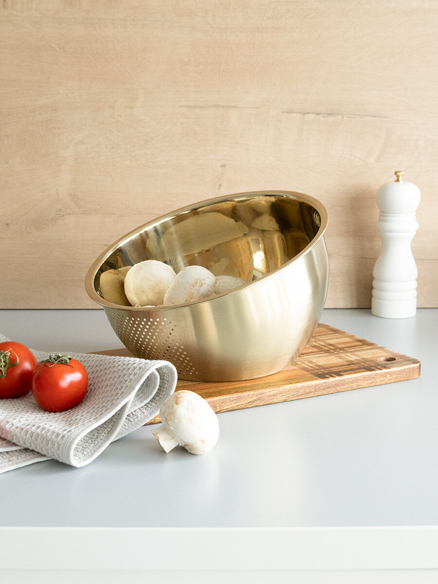 Дуршлаг DeNASTIA 22x15x8см, нержавеющая сталь, цвет светло-золотистый