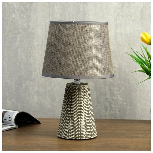 фото Лампа настольная 08937/1 e14 40вт серый 17х17х30 см risalux