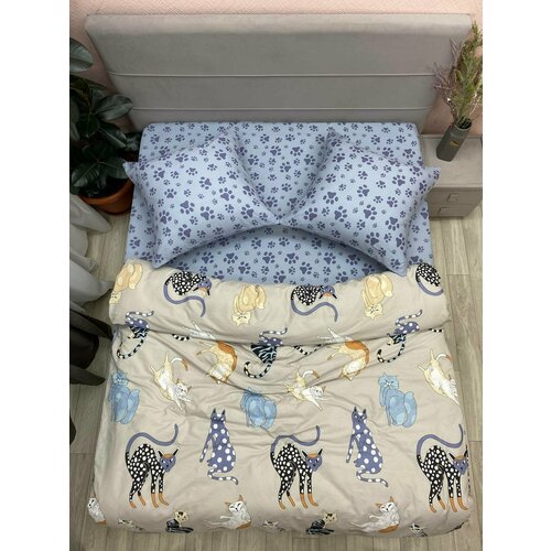 бежевый, синий, бежевый