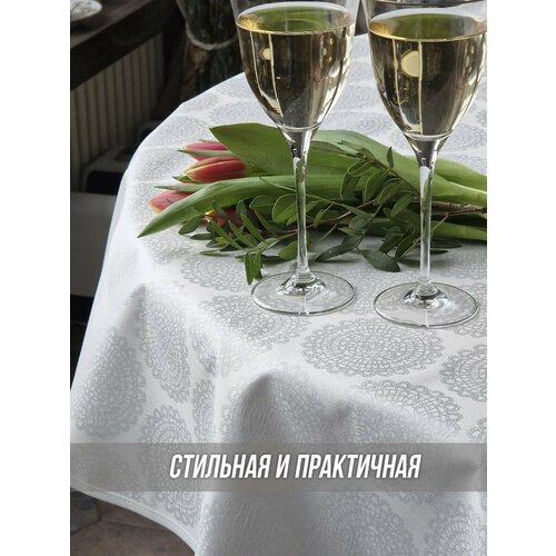 Скатерть круг Stamp Art 147x147