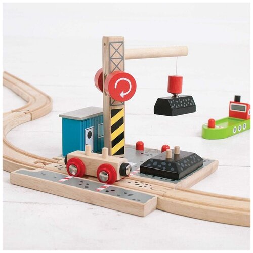 фото Деревянная игрушка для расширения железной дороги "доки угольного канала", арт. bjt257 bigjigs