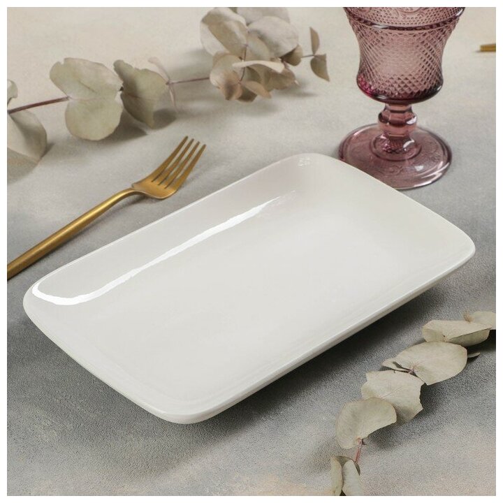 Блюдо фарфоровое прямоугольное Доляна White Label 245×155 см цвет белый