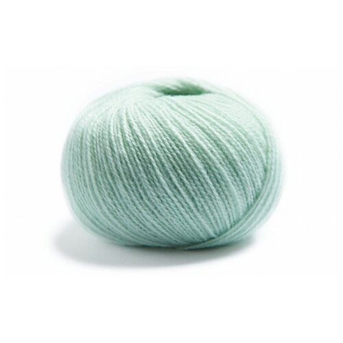 Пряжа Lamana Milano цвет 38, lind, зеленая липа