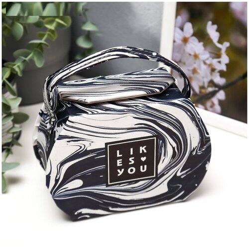 Семейные узы Шкатулка кожзам для украшений 