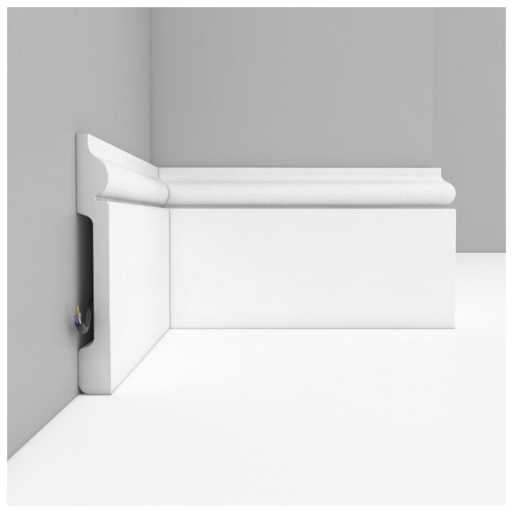 Плинтус Decomaster D004 2000х15х120 мм