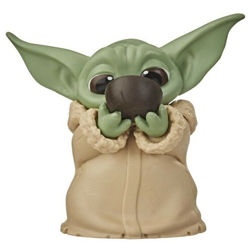 Фигурка Малыш Йода Baby Yoda Sipping Soup 990₽