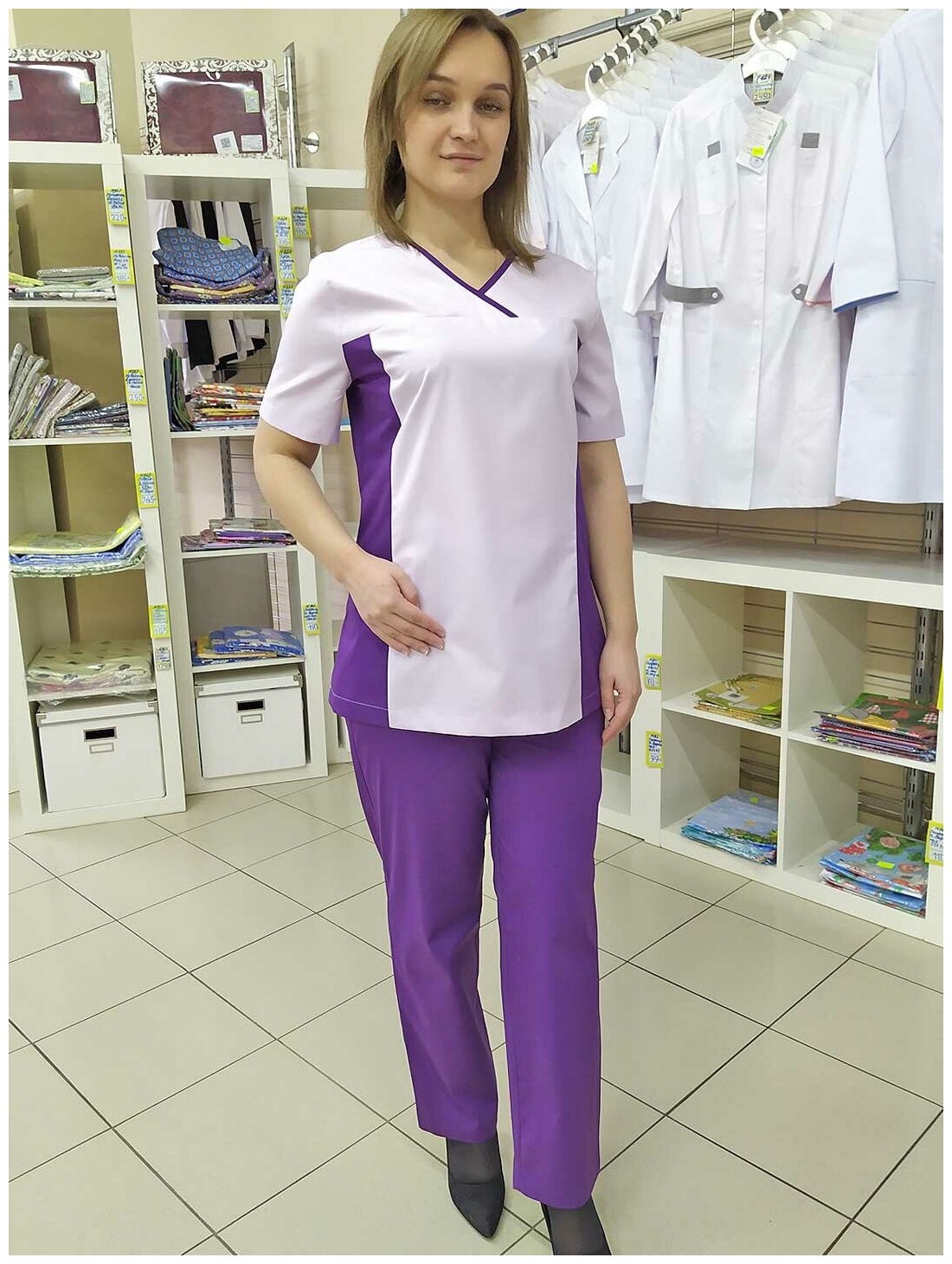 Костюм женский, производитель Фабрика швейных изделий №3, модель М-122/123, размер 42, цвет фиолетовый + бледно розовый