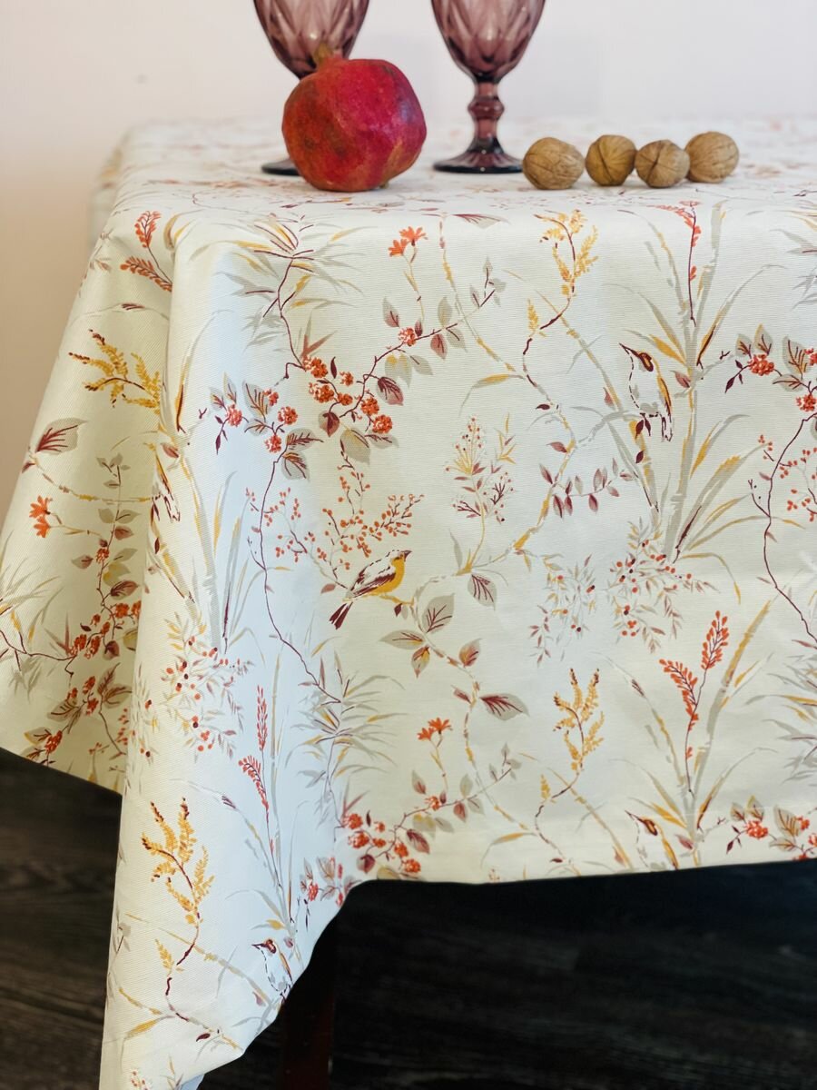 Скатерть Весенняя коричневая прямоугольная с пропиткой размер 220х150