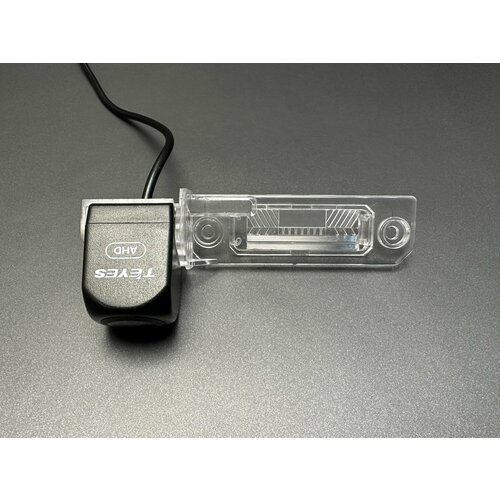 Камера заднего вида Teyes AHD для Volkswagen Passat B6 Фольксваген Пассат Б6 седан 2005 - 2010 2200₽