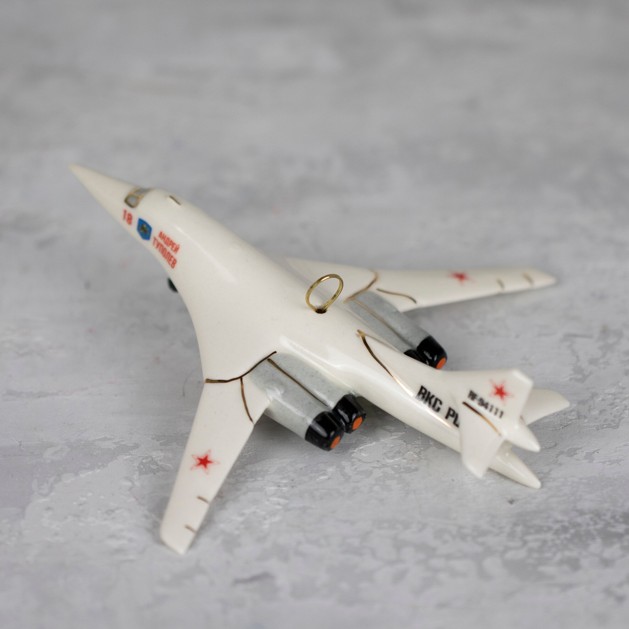 Ёлочная игрушка/сувенир/ воздушный транспорт "Самолет Ту-160" / Фарфор