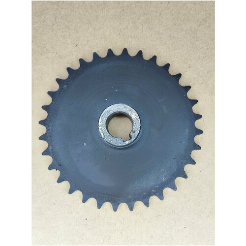 Звезда ведомая для мотобуксировщика (Z-32, D-25мм, шпонка 8мм)