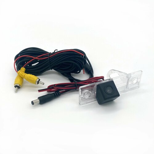 Камера заднего вида в плафоне Chevrolet Cruze sedan Lacetti sedan Epica Aveo T200 T250 1580₽