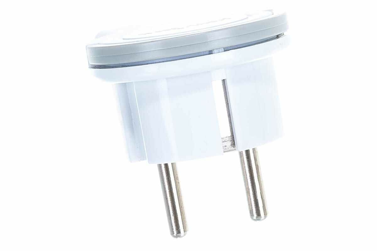 Вилка-невидимка в розетку за шкаф с заземлением, белая 16А 250В UNIVersal 5566874