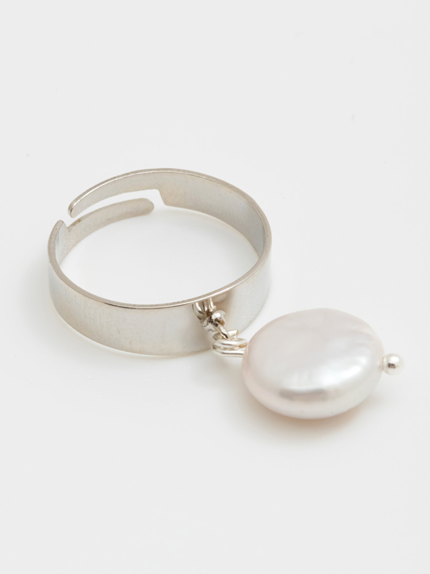 Кольцо, жемчуг пресноводный культивированный