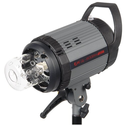 Осветитель Falcon Eyes QL-500BW v20 галогенный 709700₽