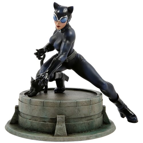 Фигурка DC: Jim Lee – Catwoman (18 см)