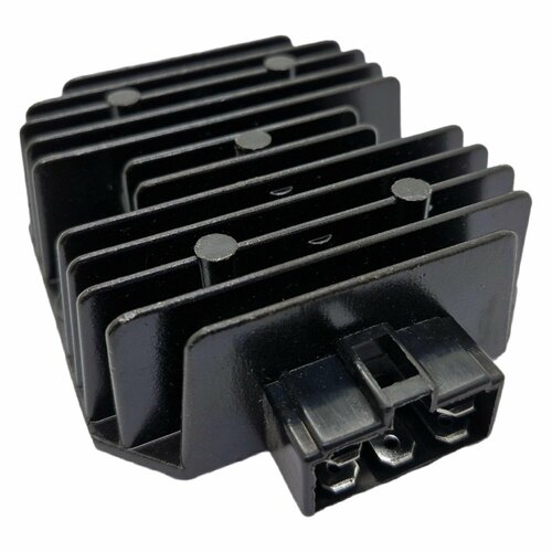 Регулятор напряжения KAYO BIG BULL 2021 5210₽