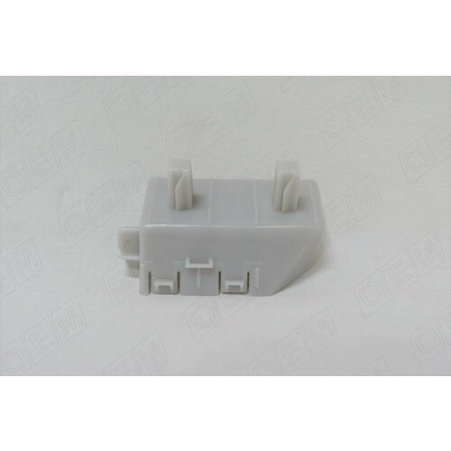 Крепление заднего бампера правое для Ниссан Кашкай j10 рестайлинг 2010-2013 год выпуска Nissan Qashqai j10 рестайлинг OEM OEM0124KBZR 415₽