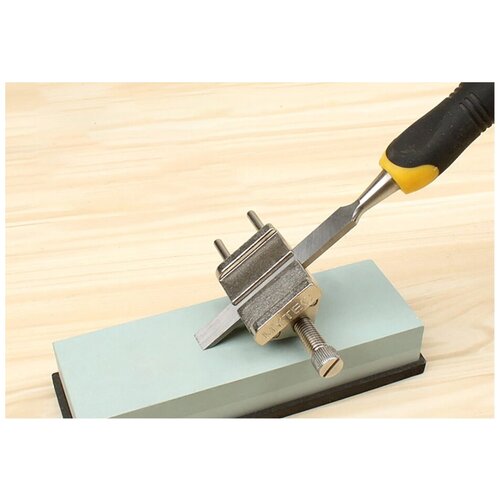 Точилка для стамесок и ножей рубанка