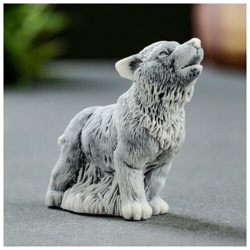 Сувениры из мраморной крошки Фигурка «Волчонок воет маленький», мраморная крошка, 4.5 см