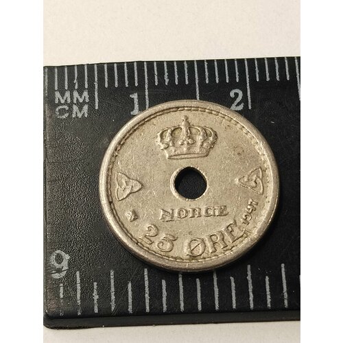 Норвегия 25 орэ 1947. Король Хокон Vll. Монета с отверстием. норвегия 10 орэ 1942 цинк король хокон vll немецкая оккупация